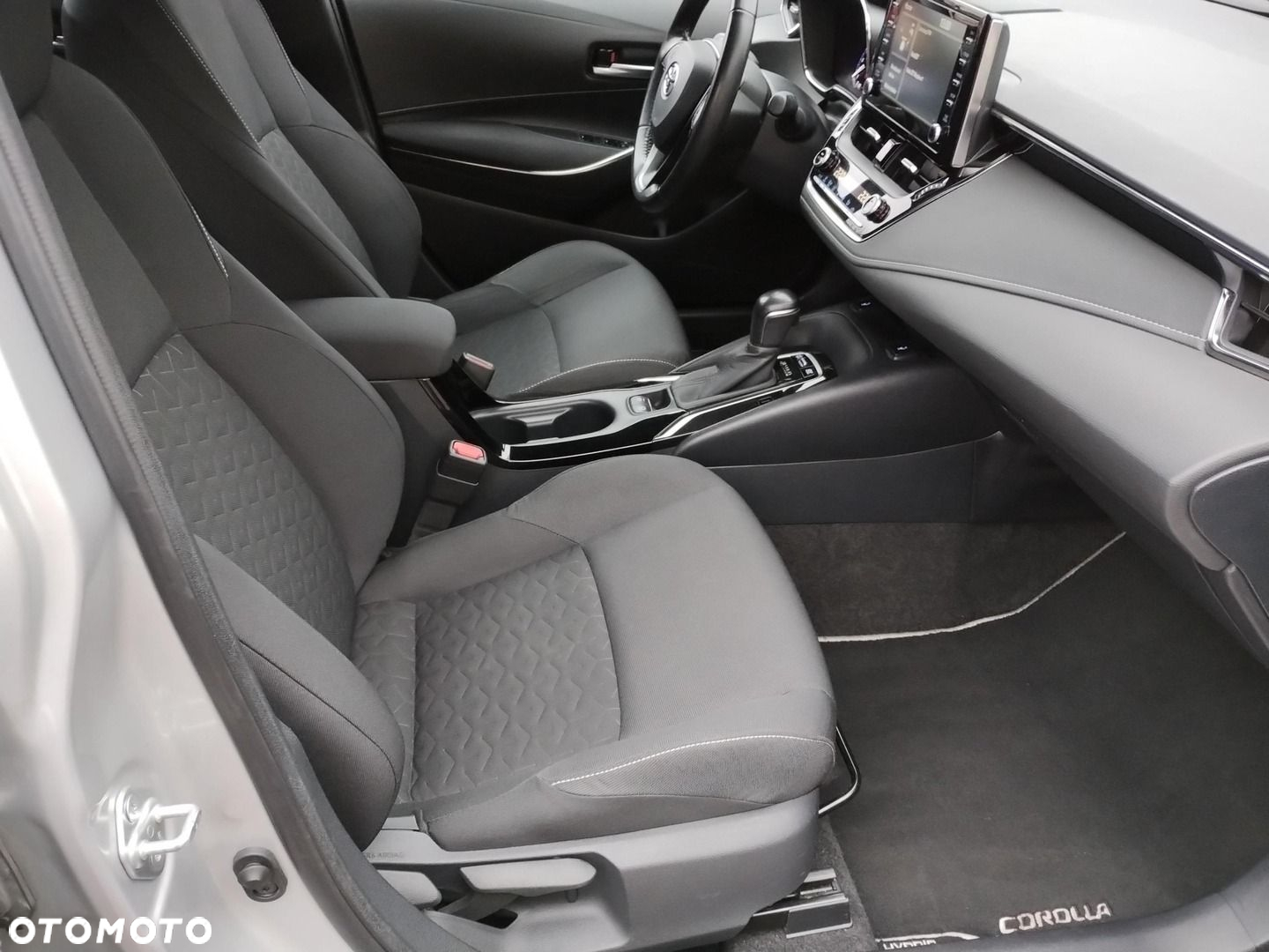 Toyota Corolla - 14