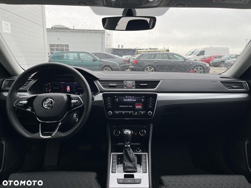 Skoda Superb 1.5 TSI Ambition DSG - 9