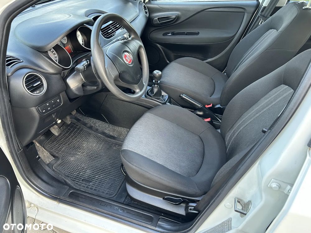Fiat Punto Evo 1.4 8V Dynamic - 17