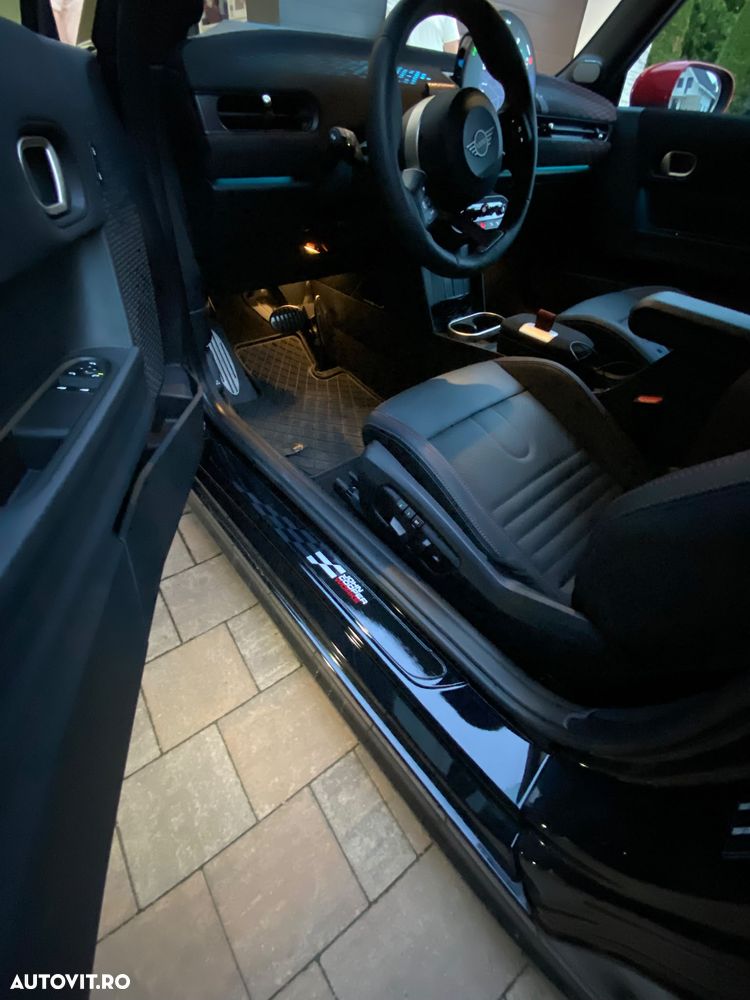 MINI John Cooper Works 2025 — imagine 7