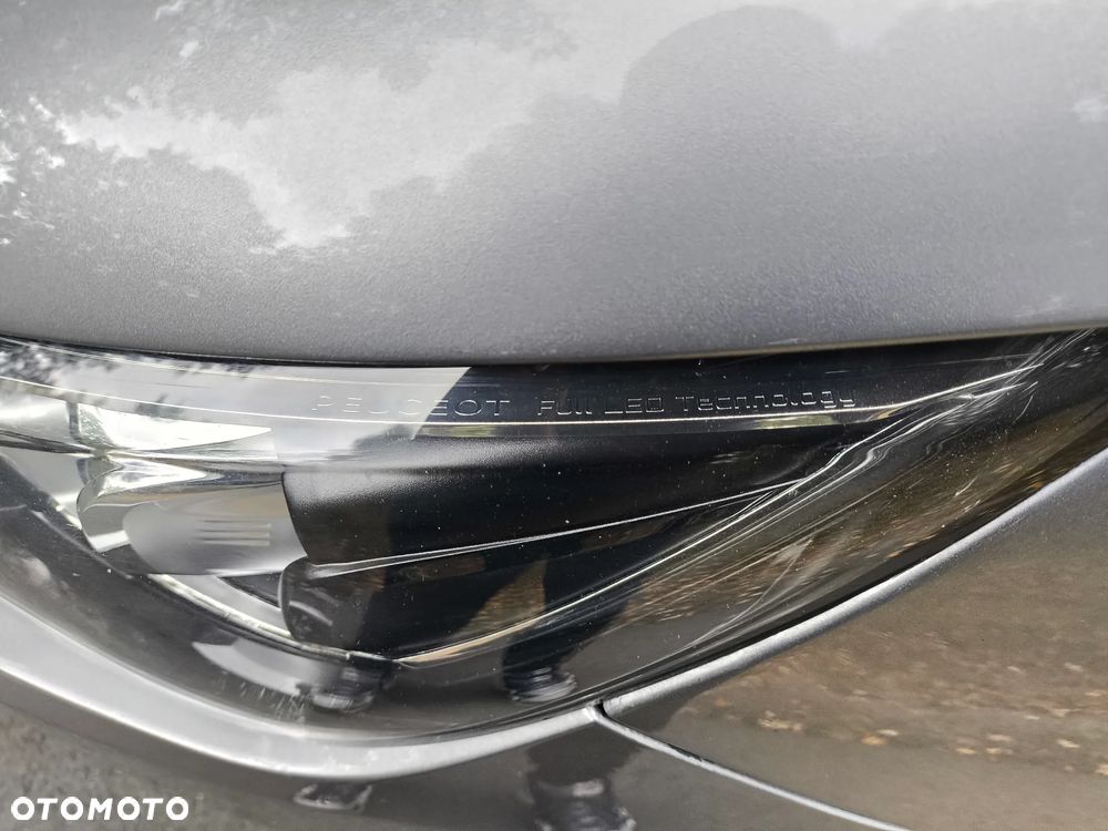 Peugeot 308 - 22