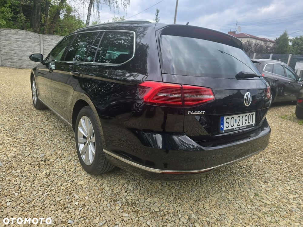 Volkswagen Passat - 4