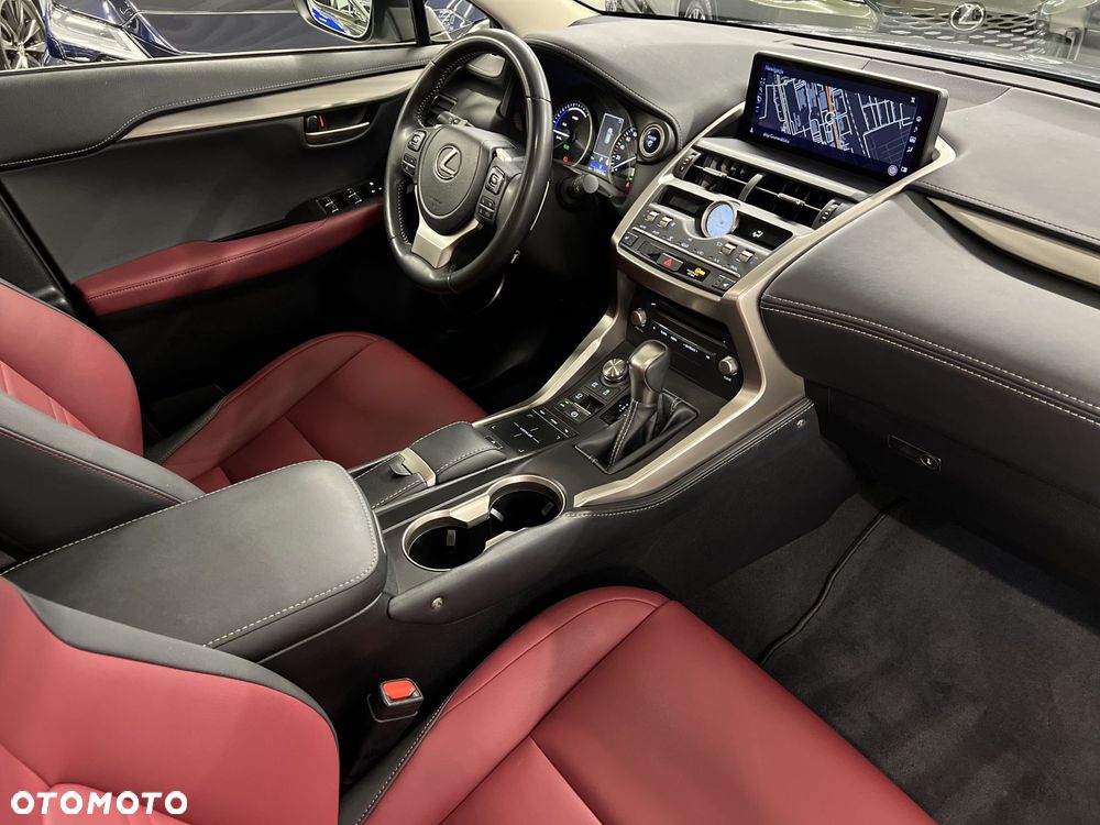 Lexus NX 300h F Impression AWD - 9