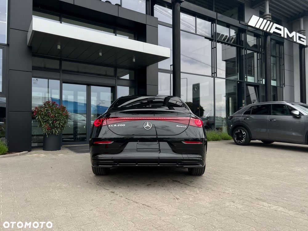 Mercedes-Benz CLA - 18