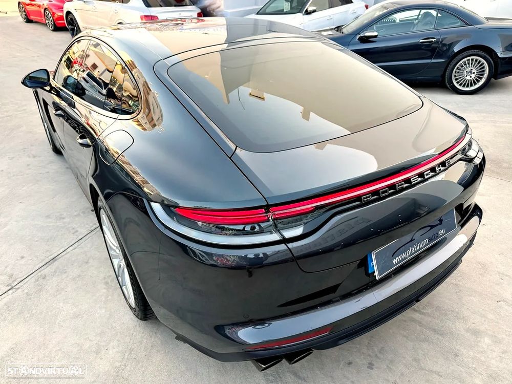 Porsche Panamera 4 E-Hybrid Platinum Edition - 50