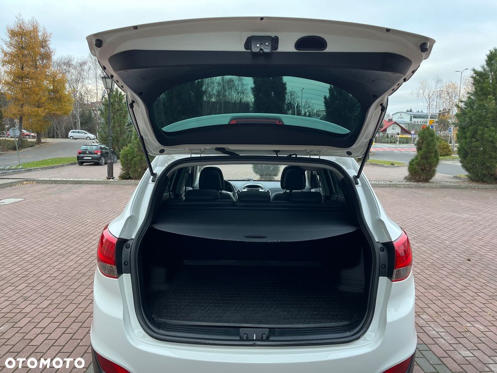 Hyundai ix35 2.0 CRDi 4WD Premium - 17