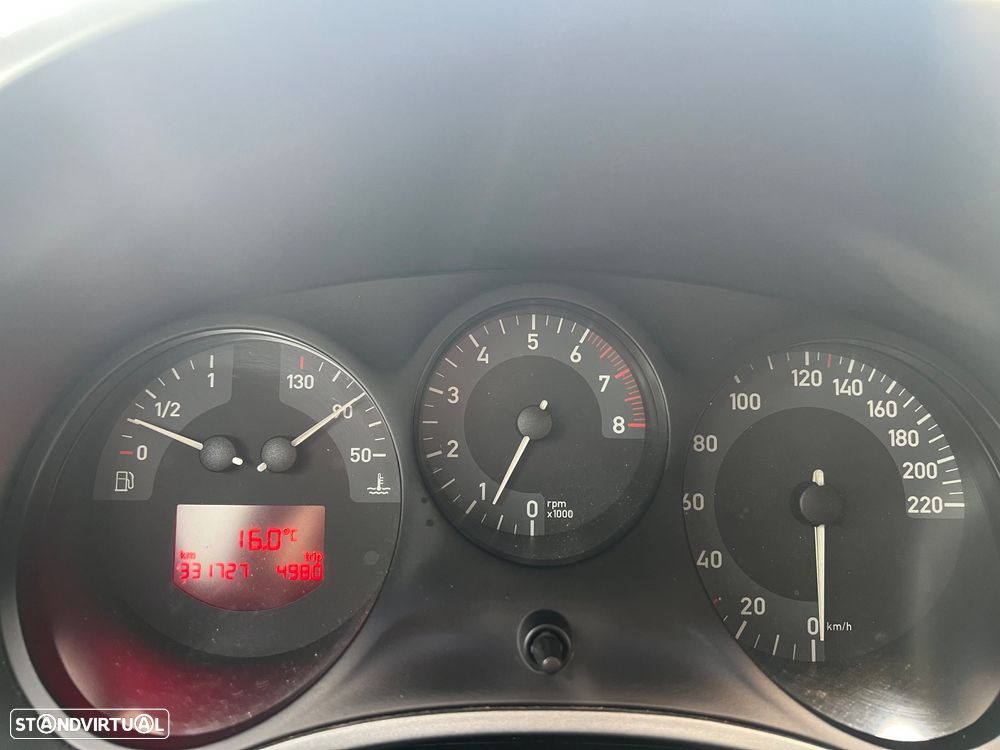 SEAT Leon 1.4 16V Reference - 9