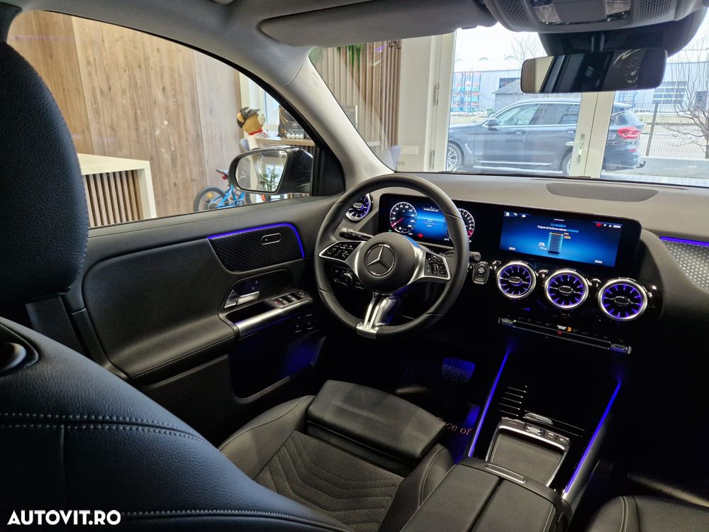 Mercedes-Benz GLA 250 e 8G-DCT - 12