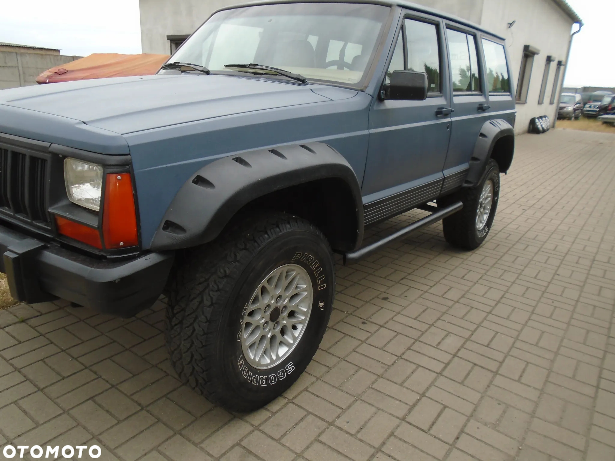 Jeep Cherokee 4.0 Limited - 13