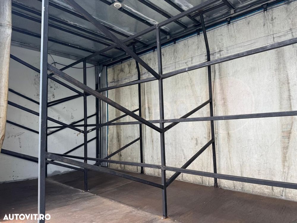 Mitsubishi Canter - 8