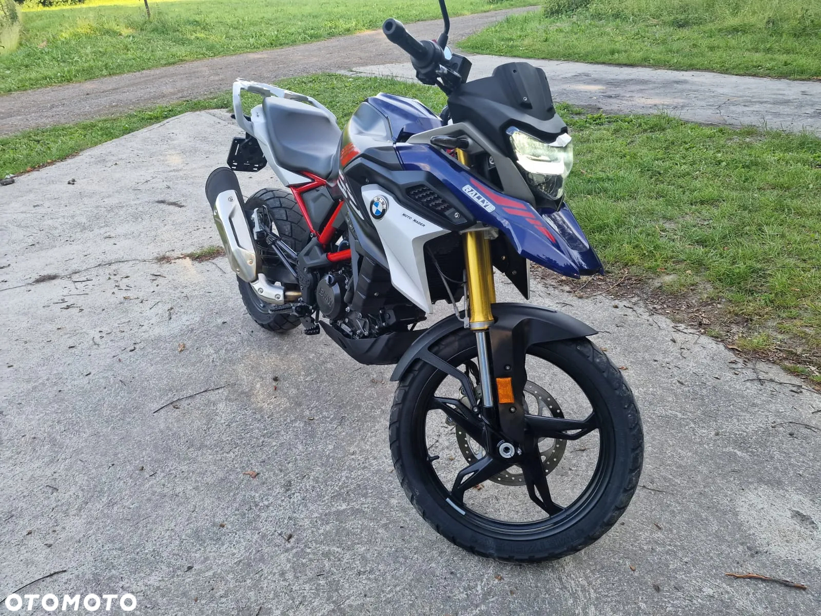 BMW G - 10