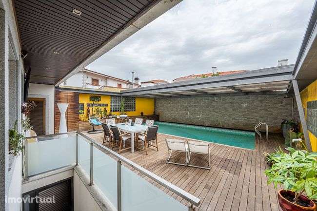 Moradia T5 em Urgezes c/Piscina - Grande imagem: 3/22