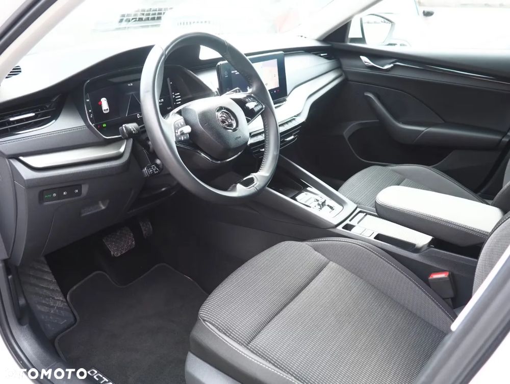 Skoda Octavia 2.0 TDI Drive Selection DSG - 5