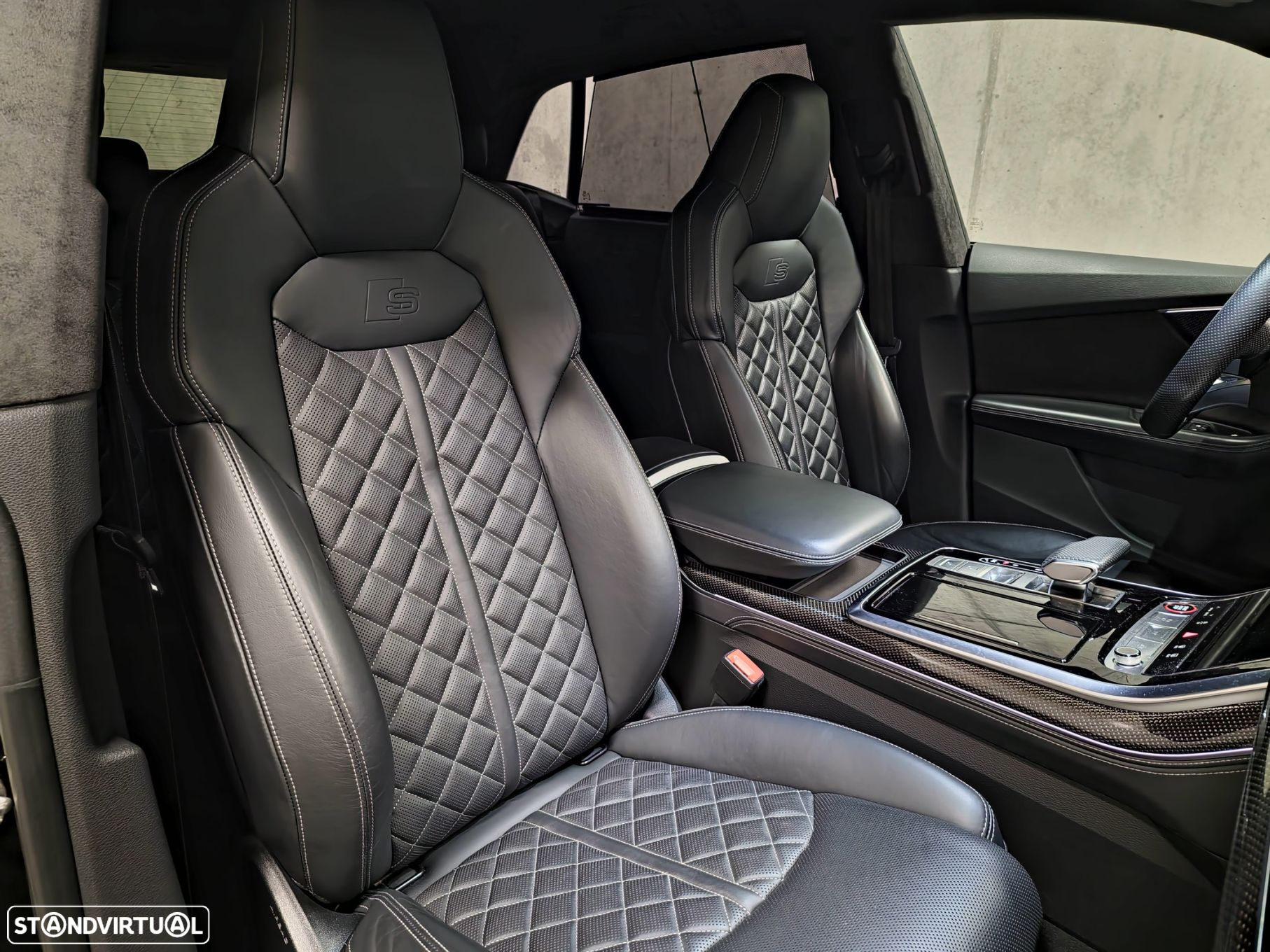 Audi Q8 - 45