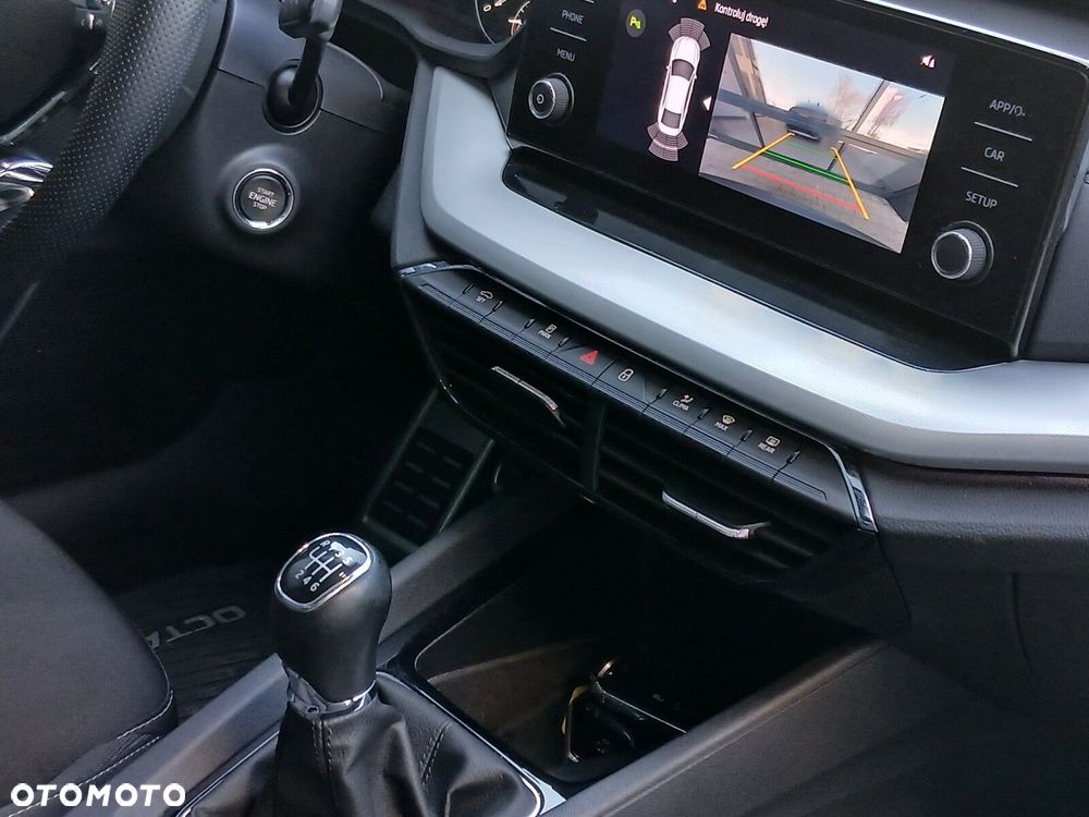 Skoda Octavia 1.5 TSI ACT Ambition - 23