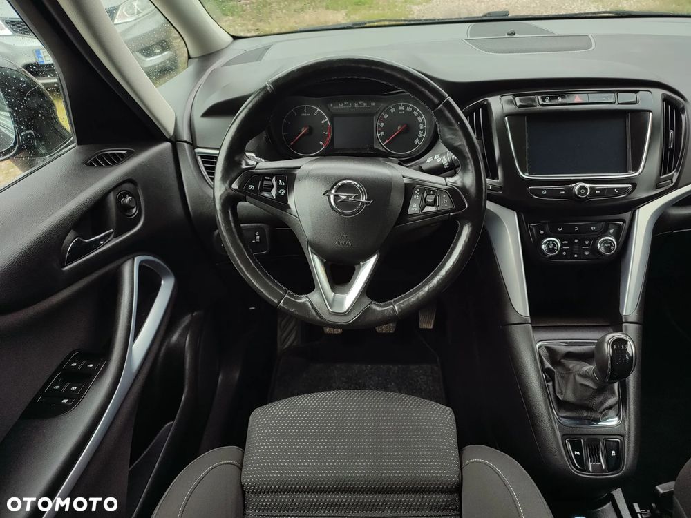 Opel Zafira Tourer 1.4 Turbo ecoFLEX Start/Stop Business Innovation - 29