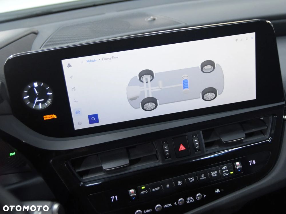 Lexus ES 300h Business Line - 21