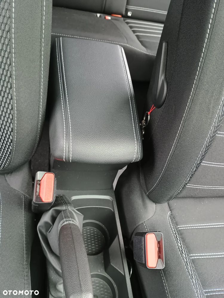 Dacia Duster 1.3 TCe Prestige EDC - 28