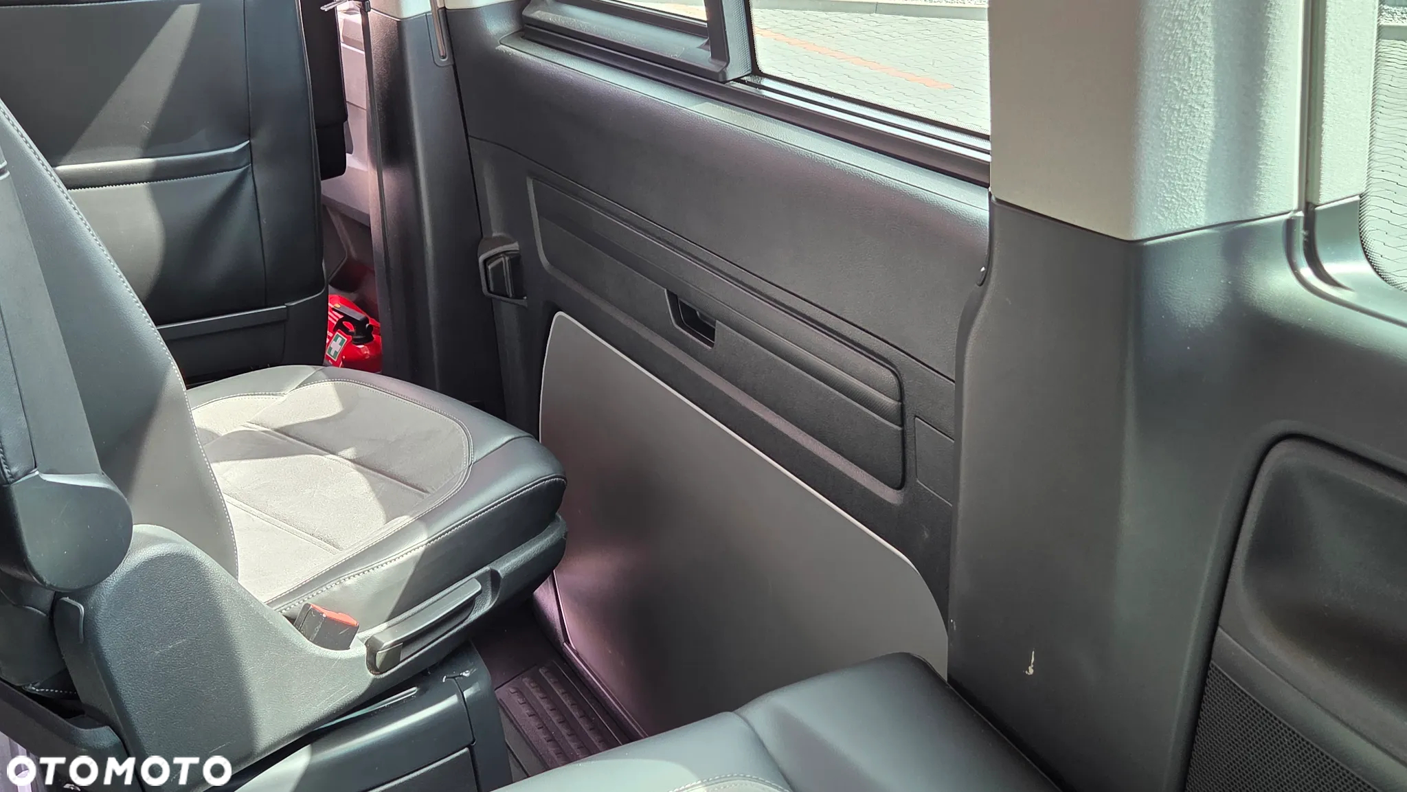 Volkswagen California - 24
