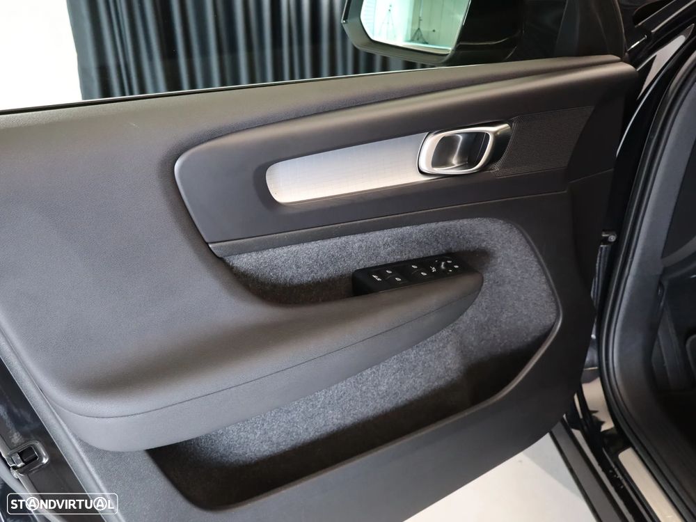 Volvo XC 40 T5 Recharge DKG Inscription Expression - 19