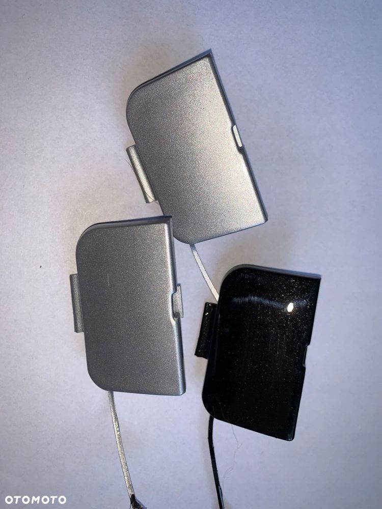 ZAŚLEPKA HAK / HOL BMW E 46 KOLORY PRZED I PO FL - 2