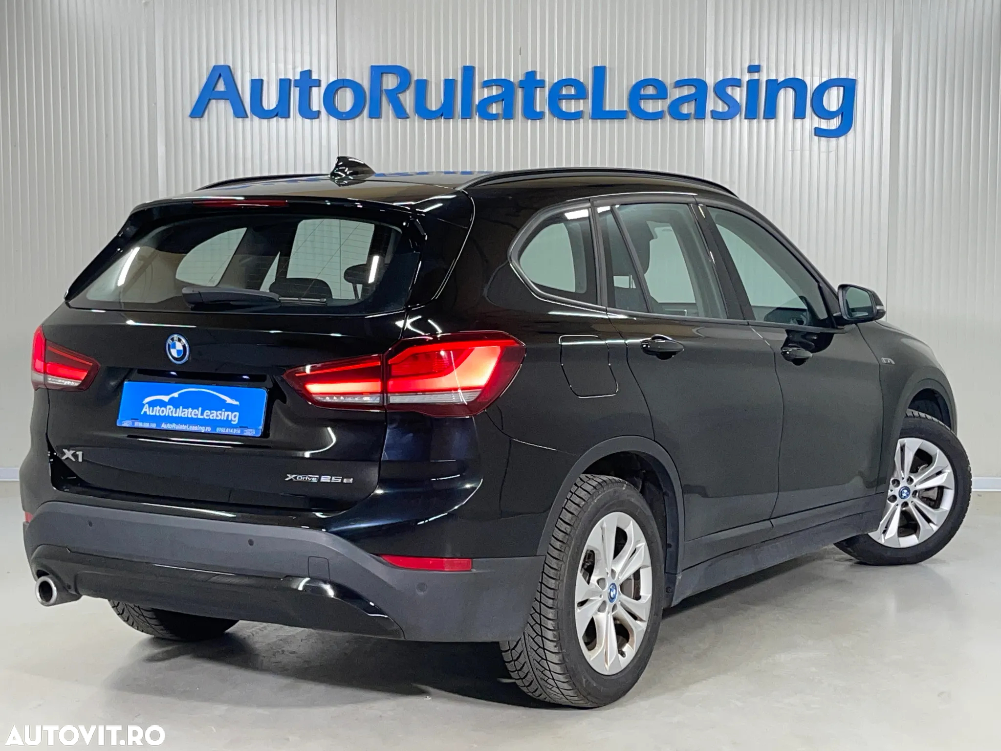 BMW X1 xDrive25e AT PHEV - 3
