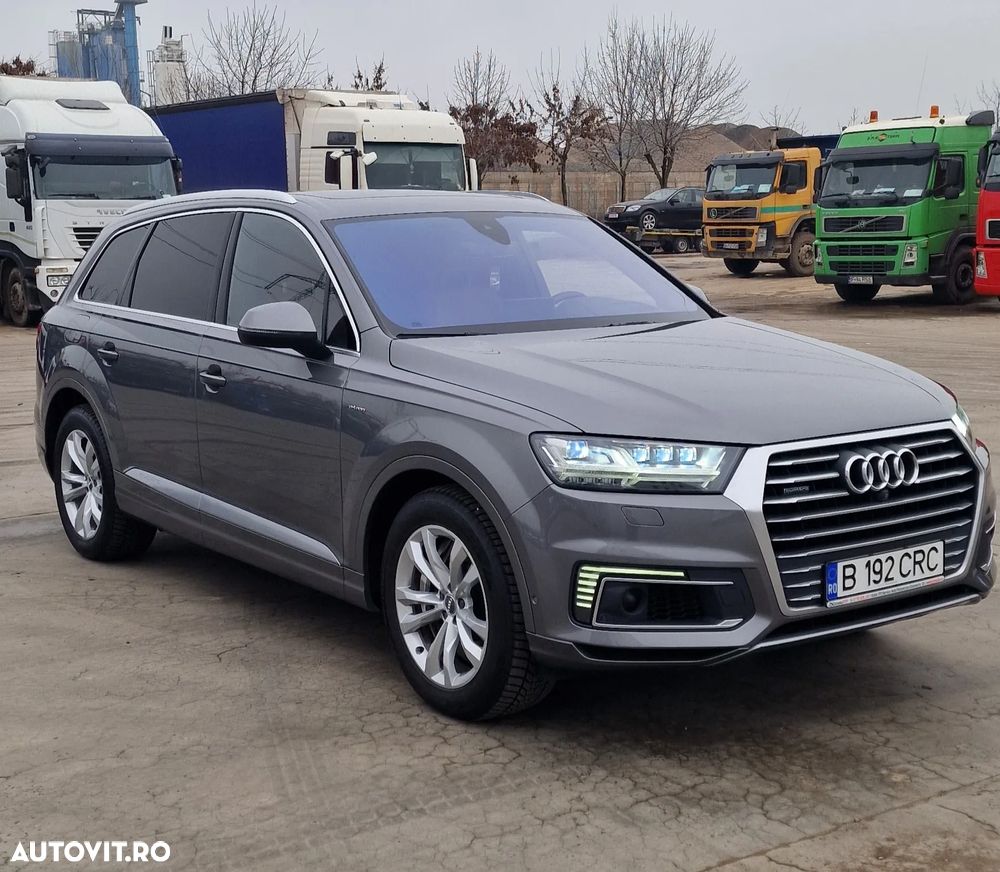 Audi Q7 - 7