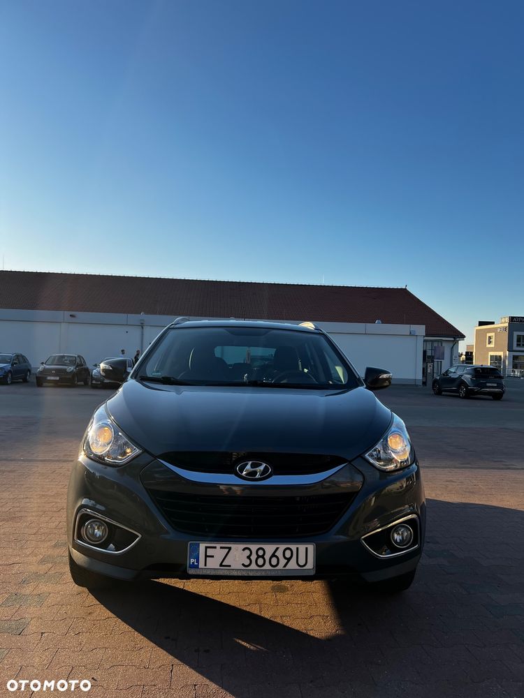 Hyundai ix35 2.0 CRDi 4WD Automatik Premium - 2