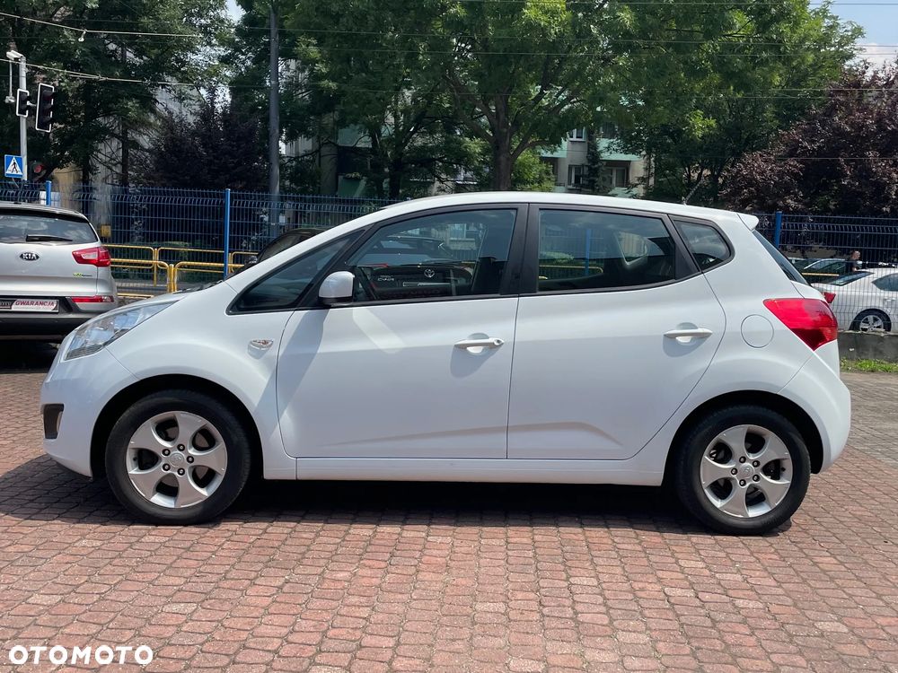 Kia Venga - 5
