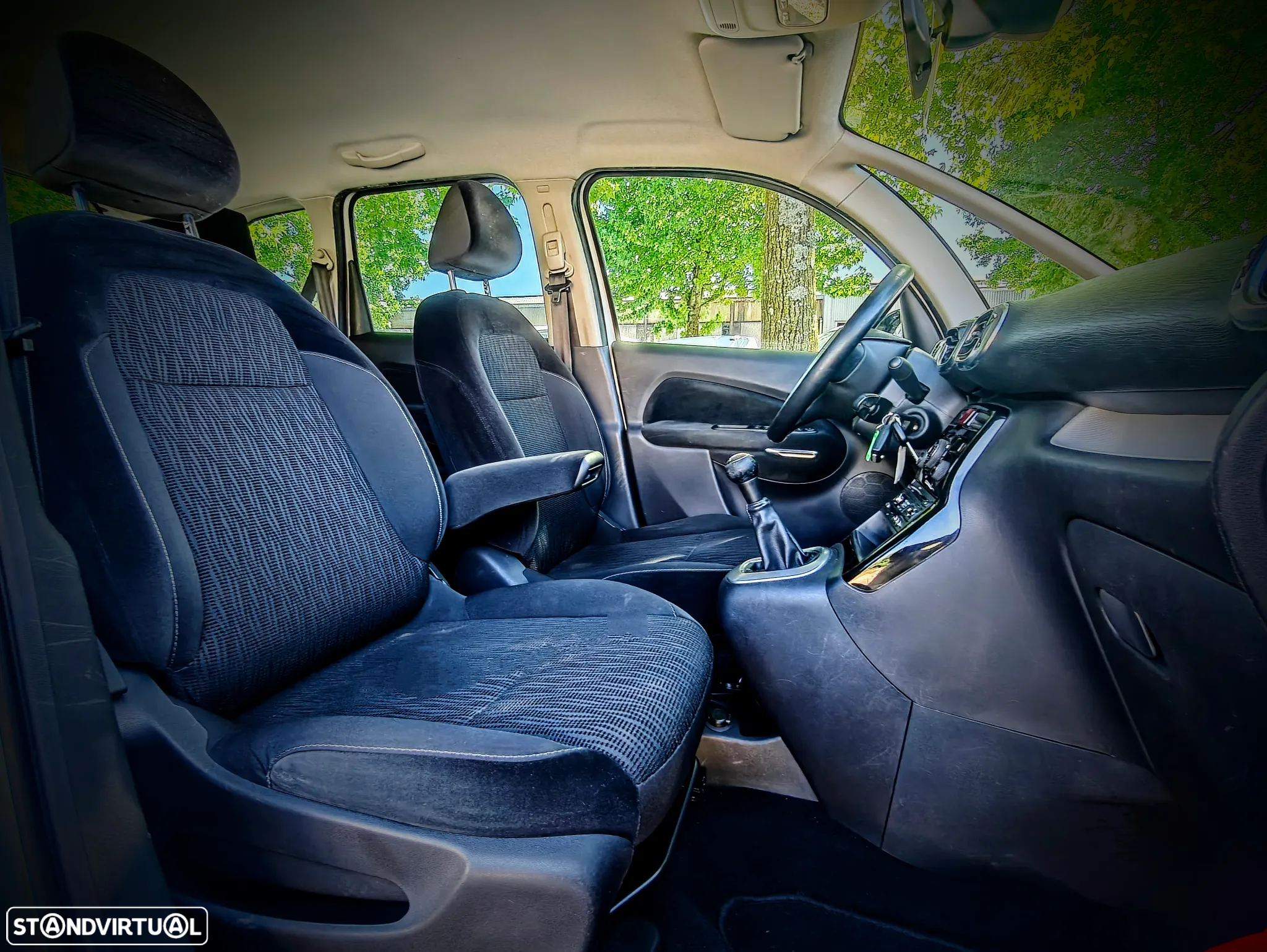 Citroën C3 Picasso HDi FAP Exclusive - 6