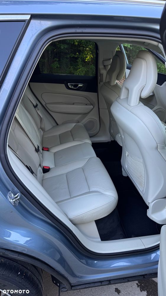 Volvo XC 60 - 19