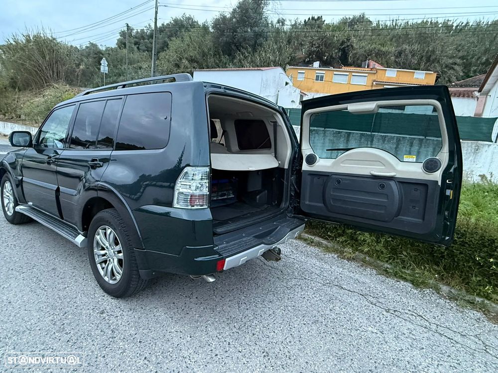 Mitsubishi Pajero - 7