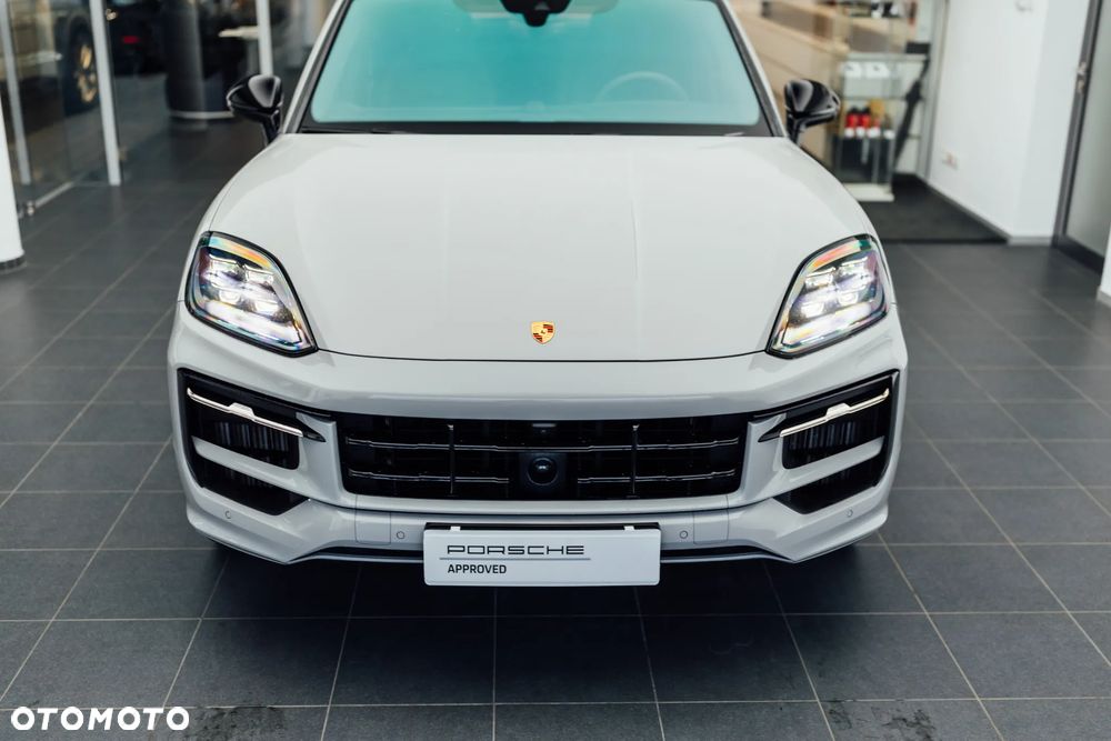 Porsche Cayenne S - 7