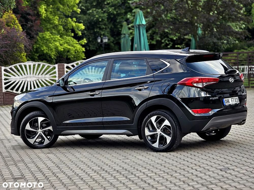 Hyundai Tucson 2.0 CRDI 4WD Automatik Premium - 16
