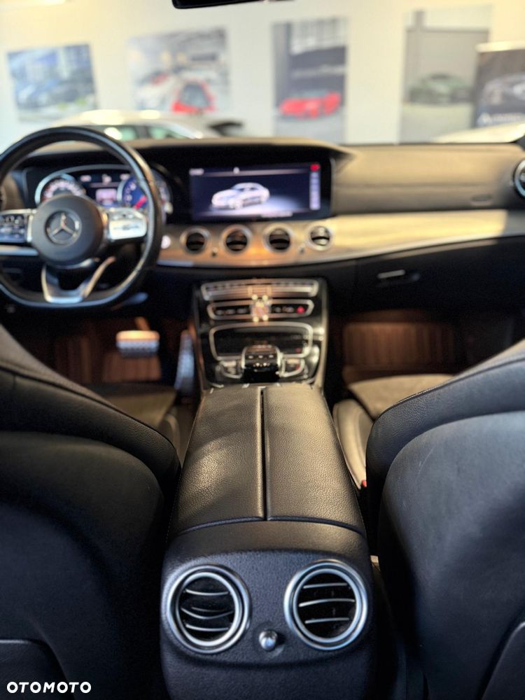 Mercedes-Benz Klasa E 220 d 9G-TRONIC AMG Line - 10