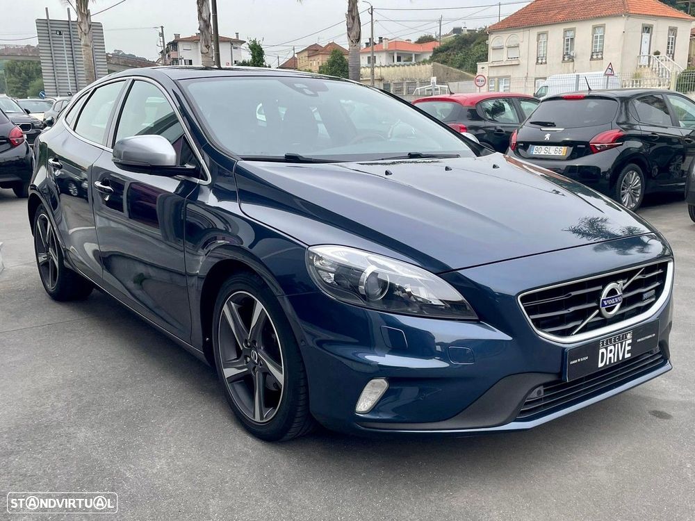 Volvo V40 1.6 D2 R-Design Summum - 3