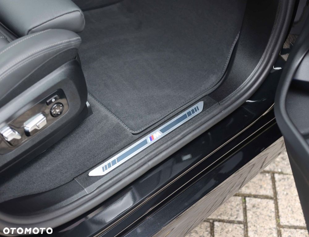 BMW X5 xDrive30d mHEV M Sport sport - 24