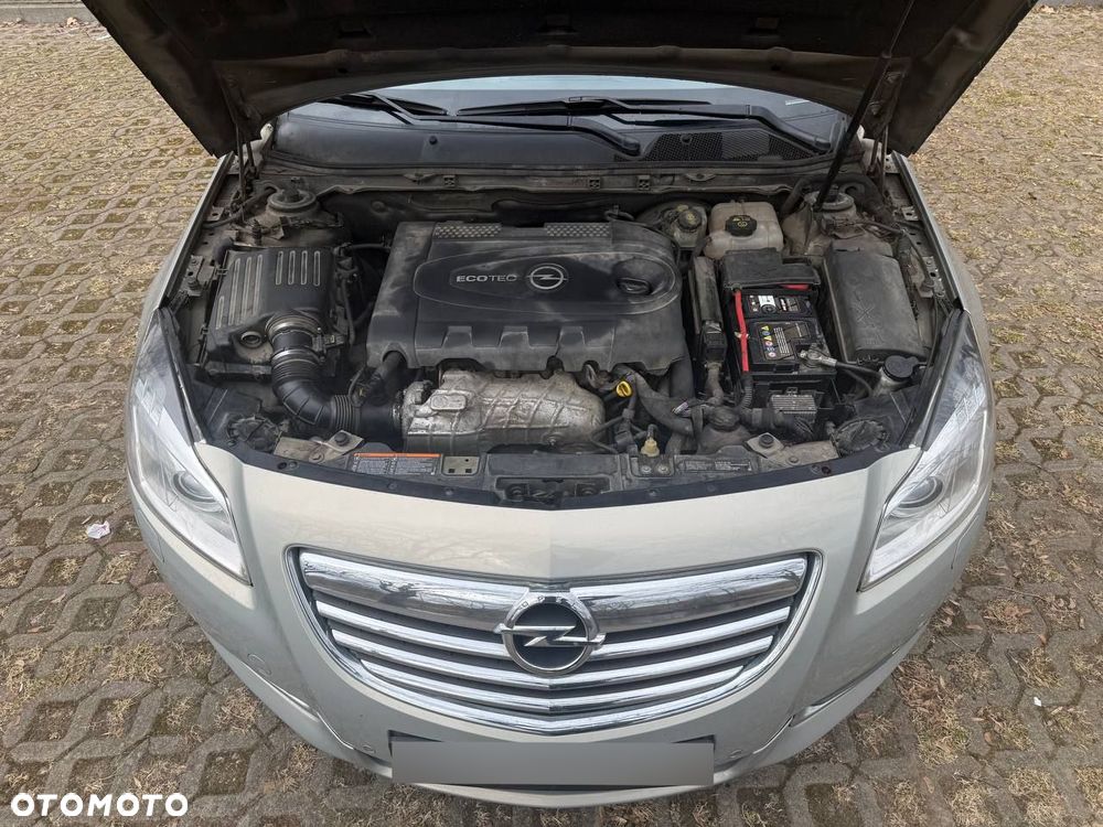 Opel Insignia 2.0 CDTI Cosmo - 11