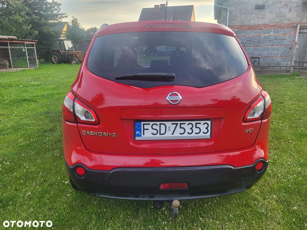 Nissan Qashqai+2 - 6