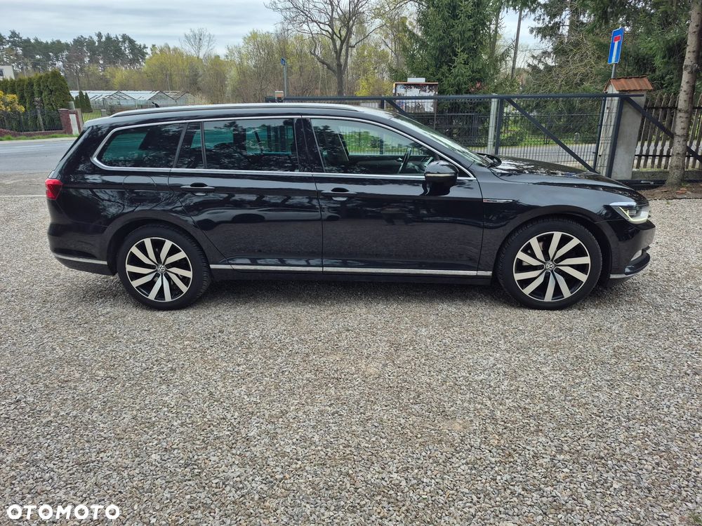 Volkswagen Passat 2.0 TDI SCR (BlueMotion Tech) 4Motion D Highline - 4