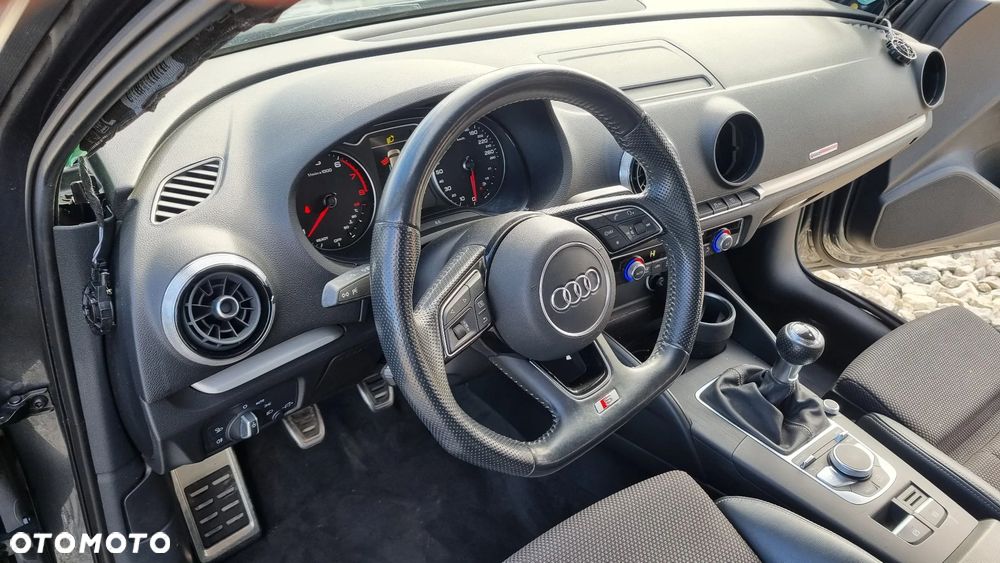 Audi A3 Sportback 35 TFSI S line - 29