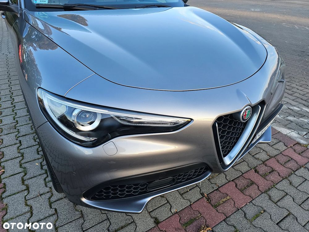 Alfa Romeo Stelvio 2.0 Turbo First Edition Q4 - 16