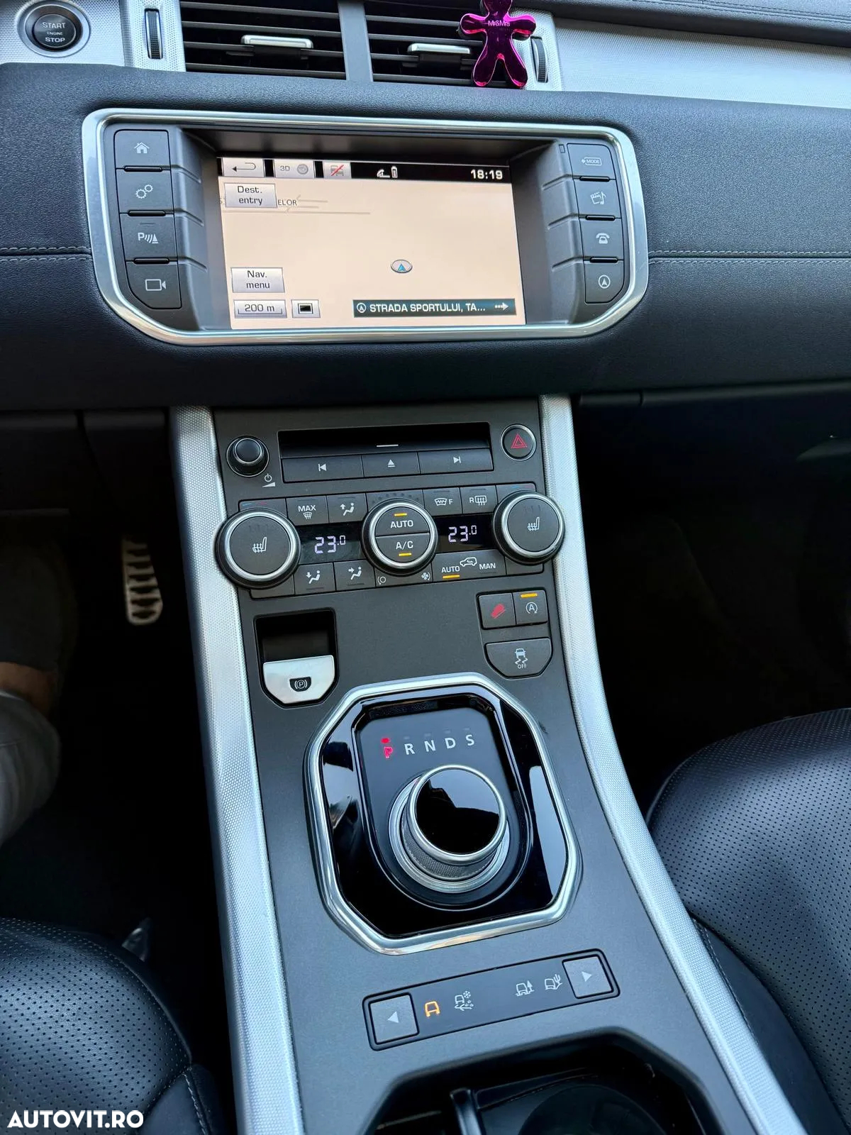 Land Rover Range Rover Evoque - 12