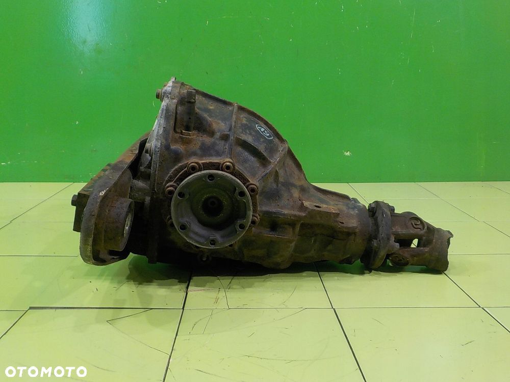 SSANGYONG RODIUS II TURISMO 2.0 B 14r 5D dyfer most tyl 43115-11000 - 3