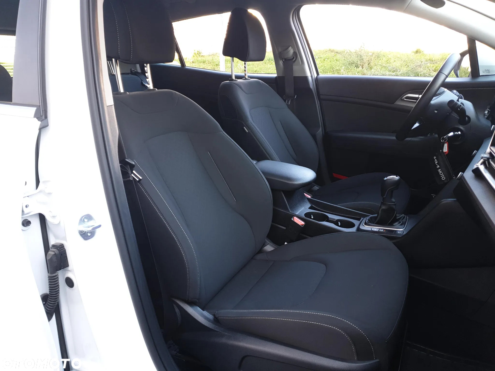 Kia Sportage 1.6 T-GDI M 2WD - 24