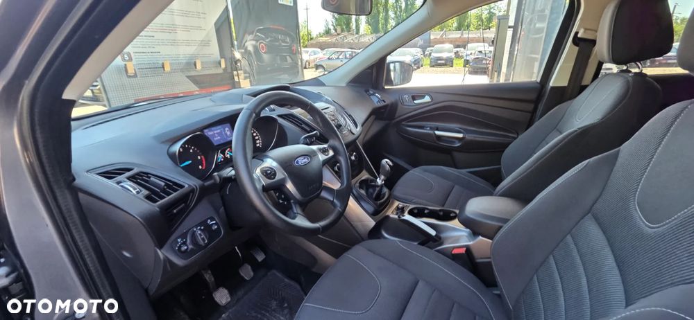 Ford Kuga 2.0 TDCi FWD Trend - 29