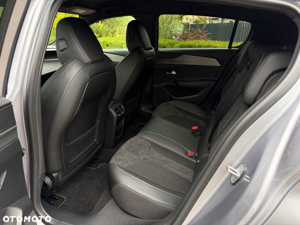 Peugeot 308 1.2 PureTech GT Pack S&S EAT8 - 14