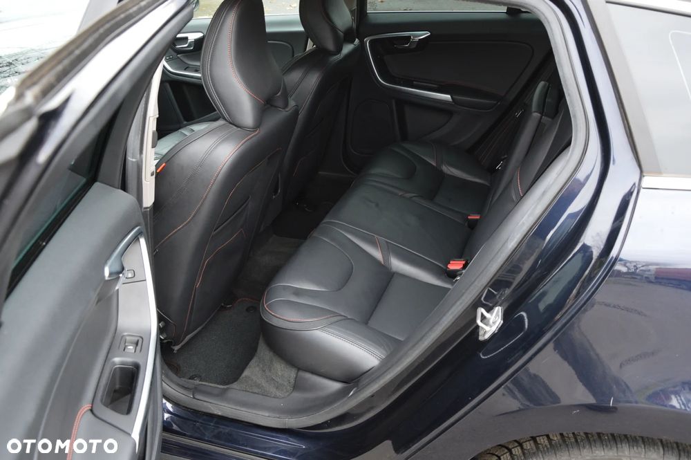 Volvo V60 D3 Geartronic Ocean Race - 12