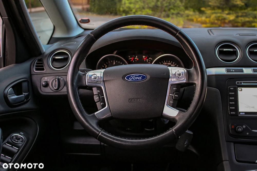 Ford S-Max 2.0 TDCi DPF Business Edition - 30