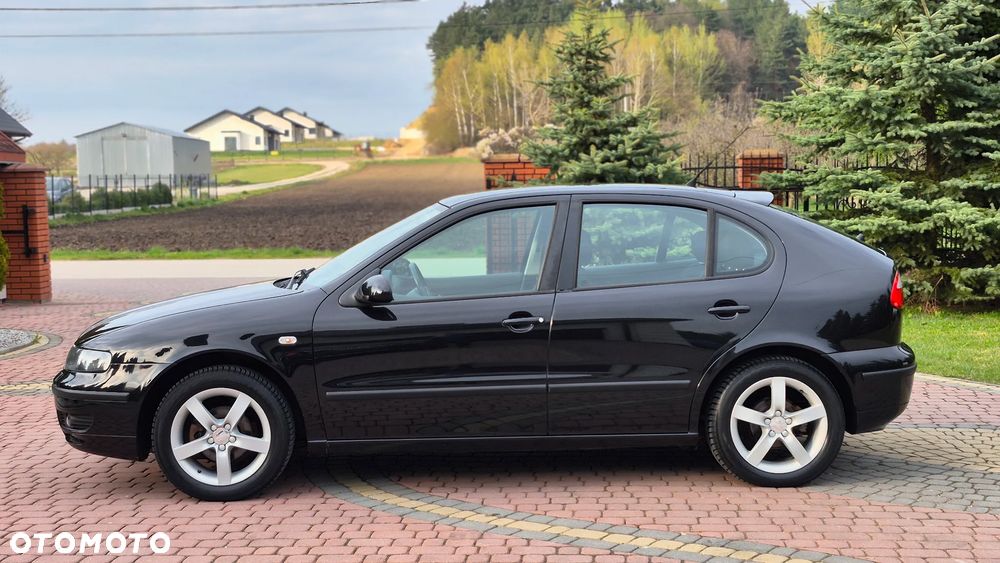 Seat Leon 1.6 16V Signo - 3